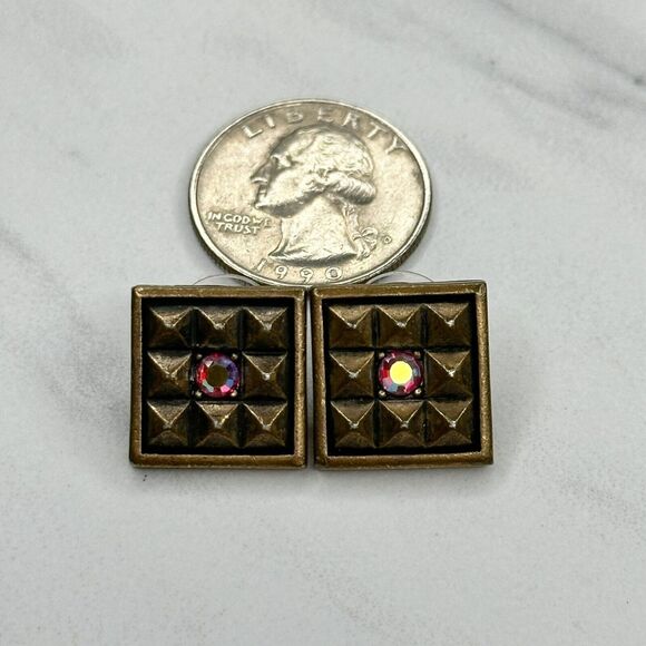 Chico's Pyramid Rhinestone Studded Square Stud Gold Tone Earrings Pierced Pair - Picture 5 of 10